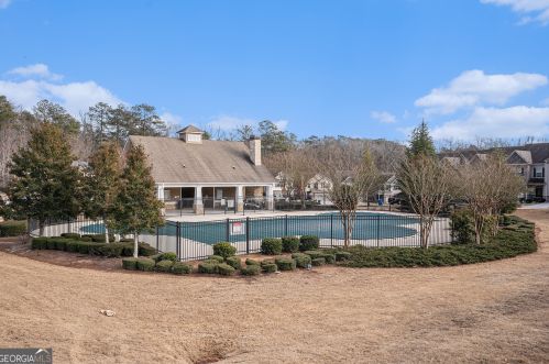 2286 Capella Cir, Atlanta GA  30331-3869 exterior
