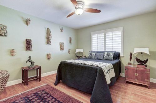 6408 Convict Hill Rd, Austin TX 78749-2348 exterior