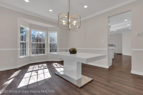 33 Jefferson Ct, Jackson Twp NJ  08527-5159 exterior