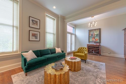 2252 Racine Ave, Chicago IL 60614-2110 exterior