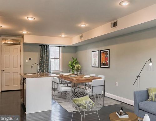 3322 Clay Pl, Washington DC 20019-1429 exterior