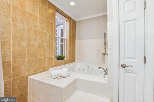 1420 K St, Washington DC 20003-3234 exterior