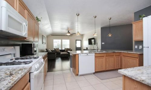 9502 Barr Spg Dr, Humble TX 77396-4228 exterior