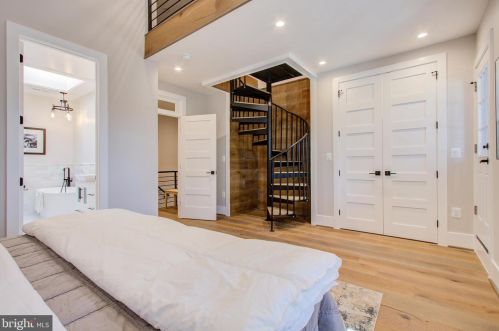 3904 13th St, Washington DC 20003-4108 exterior