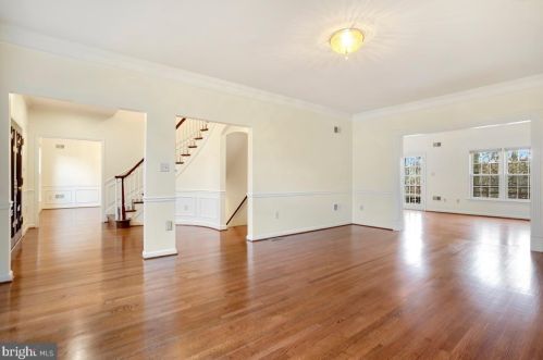 7627 Huntmaster Ln, Mc Lean VA  22102-2531 exterior