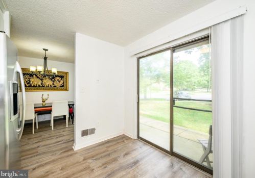 2 Drewes Ct, Trenton NJ 08648-2627 exterior