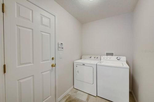 10905 Hoffner Edge Dr, Riverview FL 33579-4061 exterior