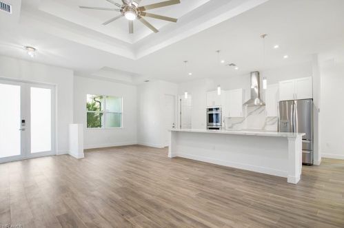 4362-4394 14 Ave, Naples FL exterior