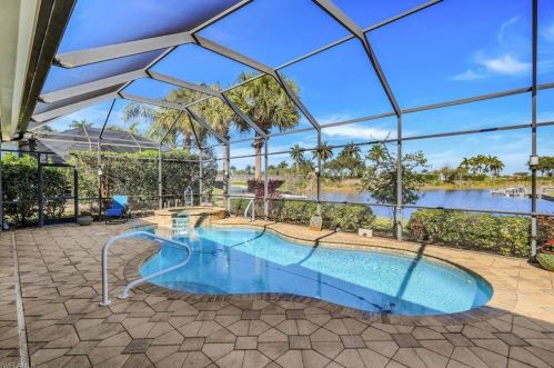 8737 Hideaway Harbor Ct, Naples FL 34120-4327 exterior