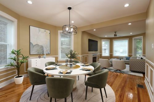 1031 Springfield Ave, Chicago, IL 60624-4026