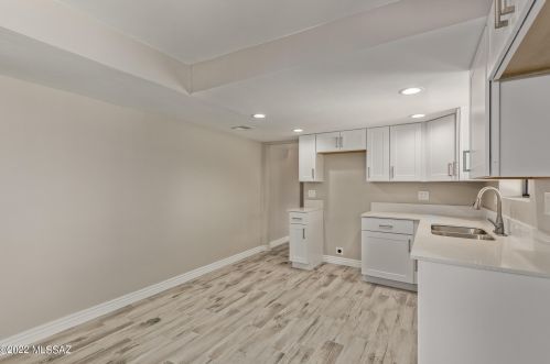 2973 Kolb Rd, Tucson AZ  85730-1747 exterior