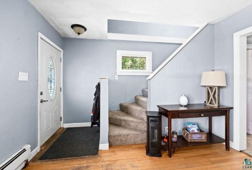 4892 Morris Thomas Rd, Duluth MN 55811-3749 exterior