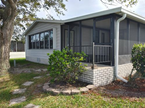 2952 Fiddlewood Cir, Fort Pierce, FL 34952-3341