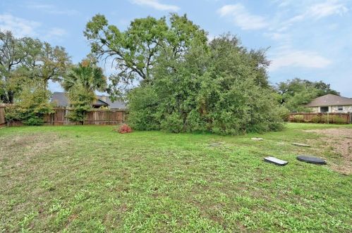 13810 Fm 1826, Austin TX 78737-9129 exterior