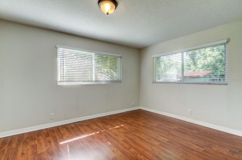 208 Broad St, Tampa FL  33604-4004 exterior