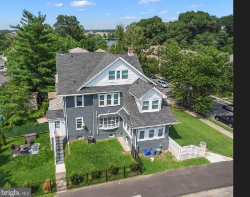 111 Pacific Ave, Camden NJ 08108-1012 exterior