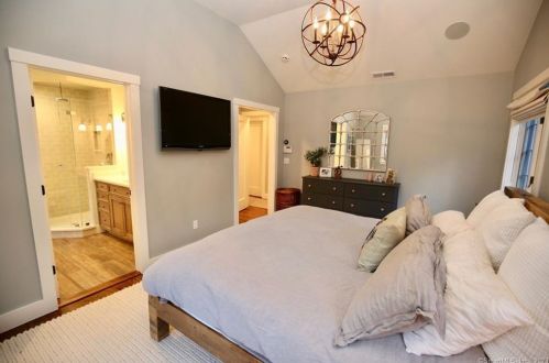 173 Norwalk Rd, Norwalk CT 06850-4410 exterior