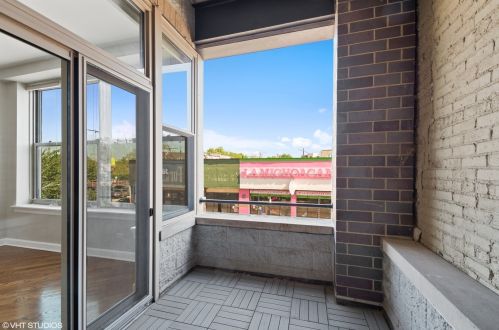 3113 Lawrence Ave, Chicago IL 60625-3656 exterior