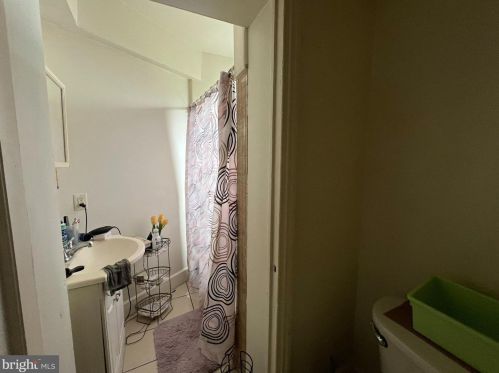 220 Hanover St, Trenton NJ exterior