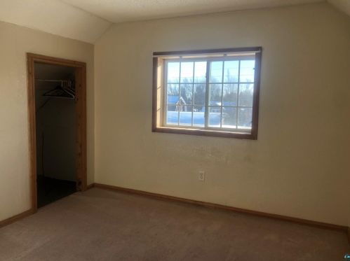 9234 Brk St, Duluth MN 55810-1526 exterior