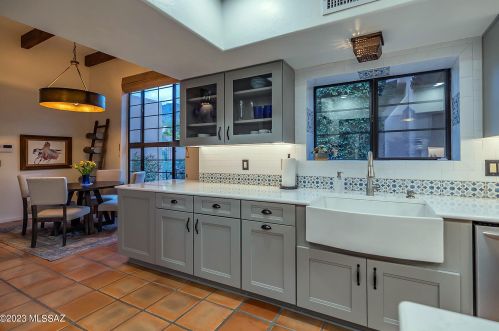 6730 Chapultapec Cir, Tucson AZ  85750-1001 exterior