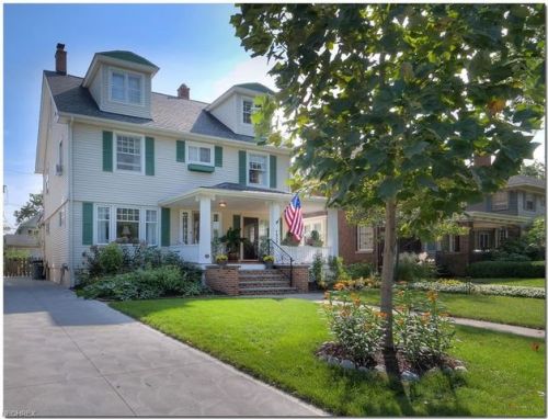 1527 Arthur Ave, Cleveland OH  44107-3803 exterior