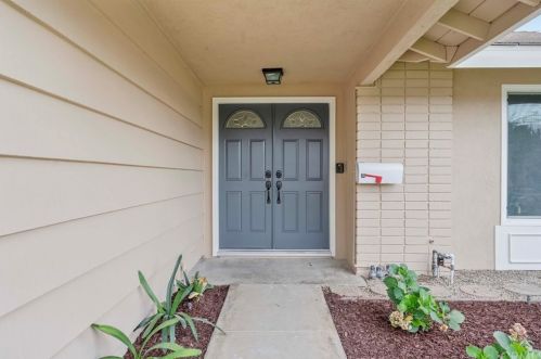 1742 Lance Dr, Tustin CA  92780-5233 exterior