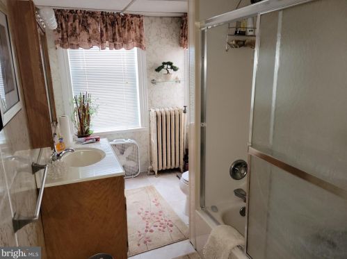 349 Kerlin St, Chester PA 19013-3819 exterior