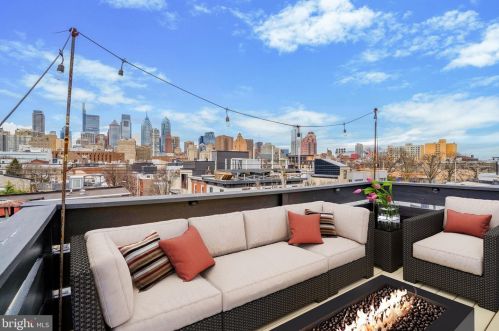 1814 Catharine St, Philadelphia PA  19146-1835 exterior