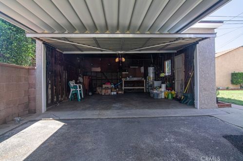 13819 Ocana Ave, Bellflower CA 90706-2528 exterior