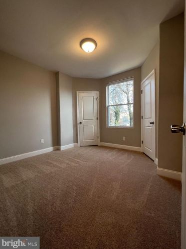 6311 Limekiln Pike, Philadelphia PA 19138-1313 exterior