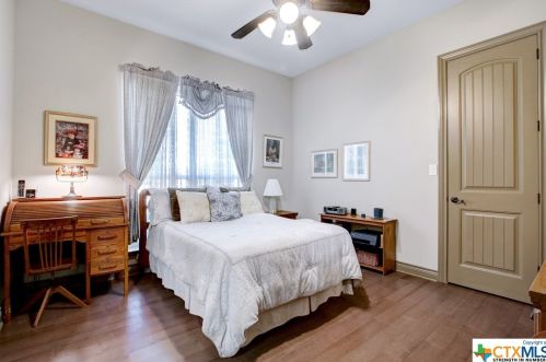 499 Mystic Pkwy, Spring Branch TX 78070-5417 exterior