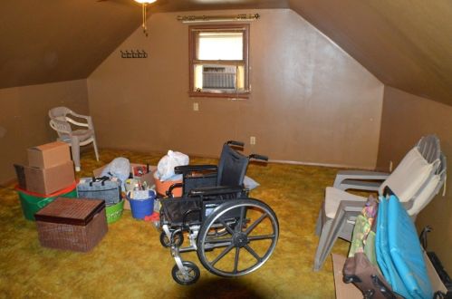 5759 76, Milwaukee WI 53218-2253 exterior