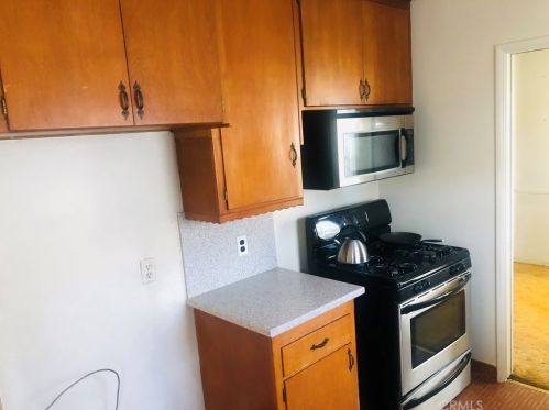 9506 Glandon St, Bellflower CA 90706-3019 exterior