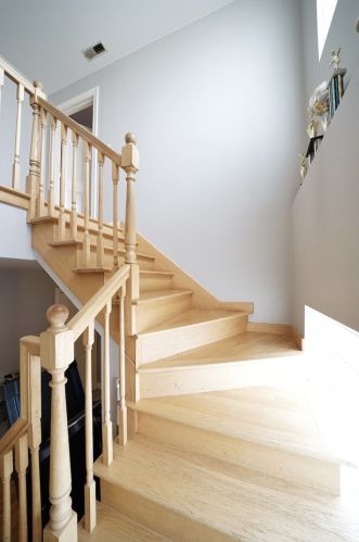 8234 Addison St, Chicago IL 60613-4344 exterior