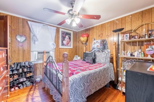 5833 Whipple St, Chicago IL 60659-3708 exterior