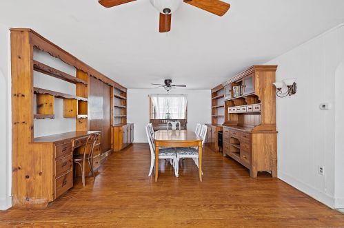 194 Mechanic St, Killingly CT 06239-1919 exterior