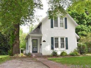 739 Hillsboro Ave, Edwardsville, IL 62025-1820