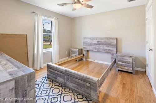 626 Berkeley Ave, Berkeley Township NJ 08721-3703 exterior