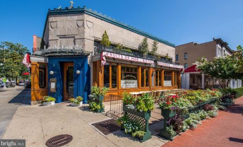 1449 Corcoran St, Washington DC  20009-3893 exterior