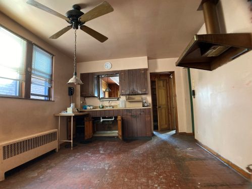 3334 Un Ave, Chicago IL 60616-3425 exterior