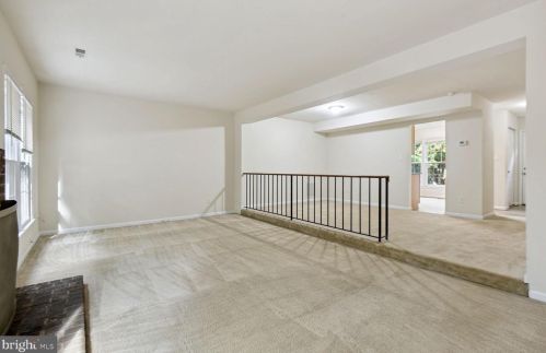 5840 Berkshire Ct, Alexandria VA 22303-1630 exterior