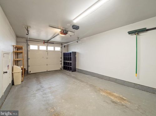 3801 Elbert Ave, Alexandria VA 22305-2058 exterior