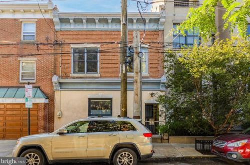 730 Bainbridge St, Philadelphia PA 19146-1807 exterior