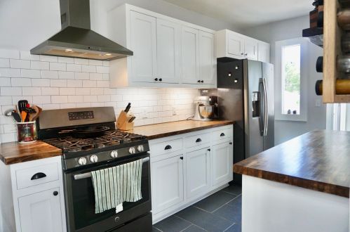 3134 Herman St, Milwaukee WI 53207-2850 exterior