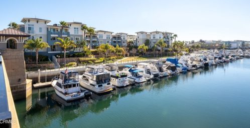 1583 Windshore Way, Oxnard CA 93035-1406 exterior