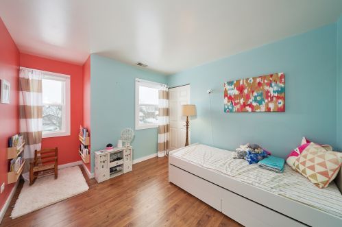 1387 Parkridge Ct, Bull Valley IL 60014-8693 exterior