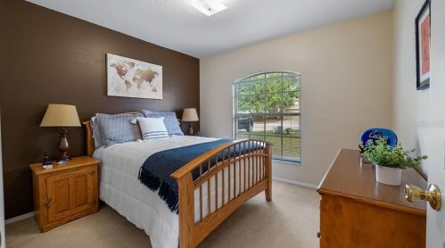 2314 Northern Leaf St, Orlando FL 32817-3424 exterior