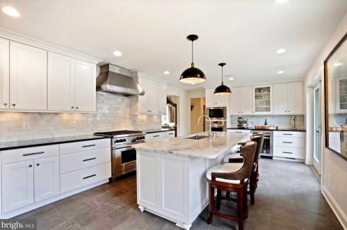 1401 21 St, Arlington VA 22202-1508 exterior