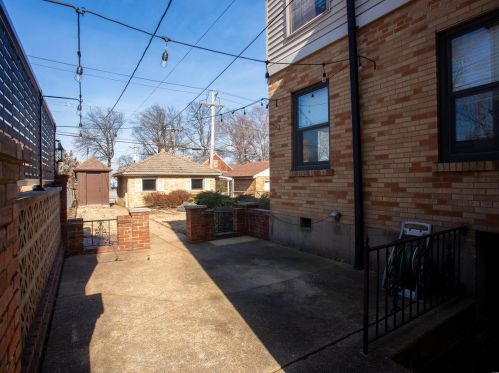 6471 Devonshire Ave, Saint Louis MO 63109-2505 exterior